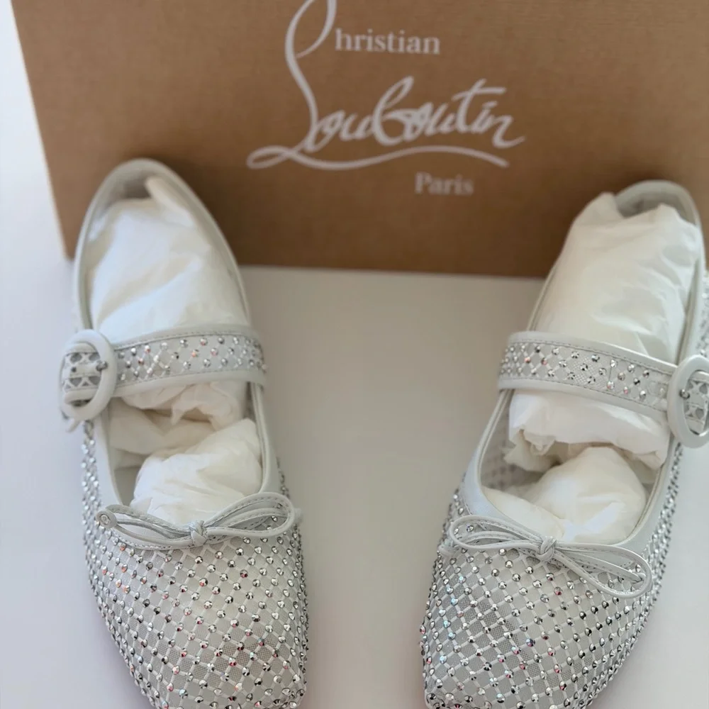 Christian Louboutin MAMASTRAPITINA Strass Crystal Mesh Ballerina Flat Shoes
9.5 - Picture 5 of 16